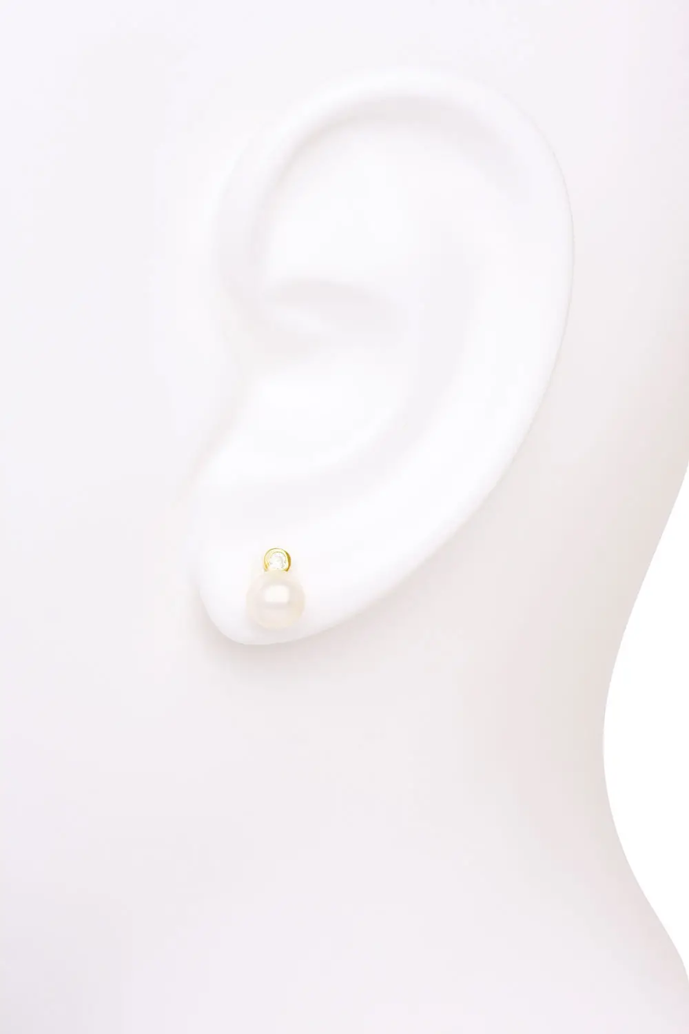 Damenohrringe aus echtem Gelbgold mit Zirkonia & Süßwasserperle - Orif | Büstenansicht