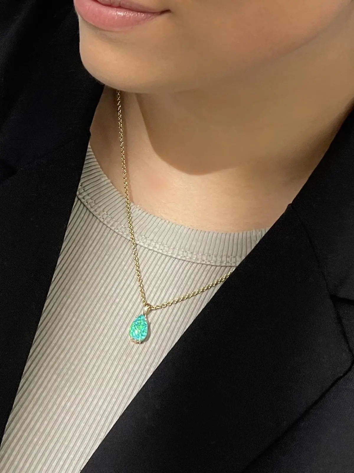 Ajanta - Opal Edelsteinanhänger 750 Gelbgold