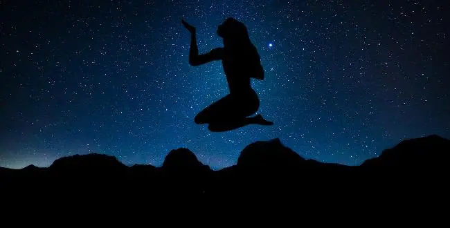 Sternzeichen JUNGFRAU - finde ein tolles Geschenk in Gold oder Silber Sternzeichen JUNGFRAU - finde ein tolles Geschenk in Gold oder Silber