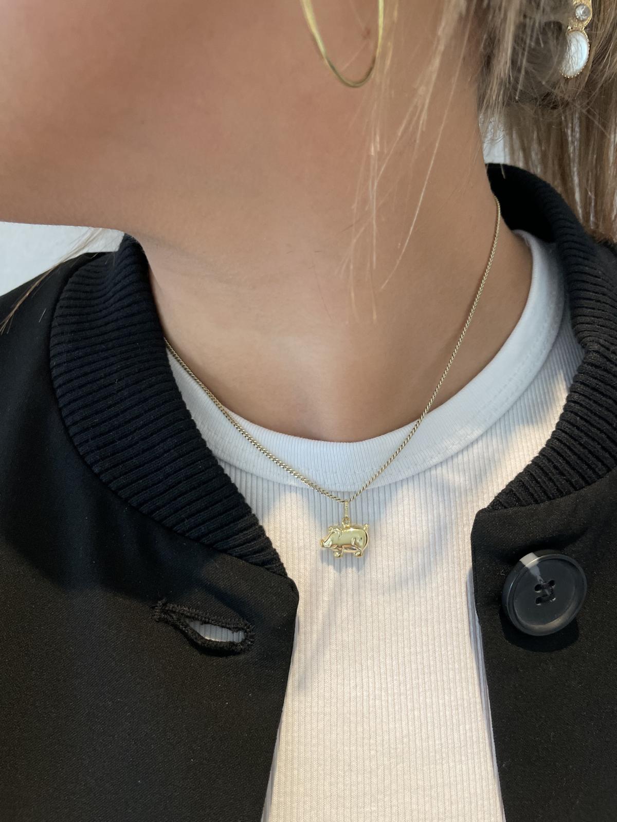 Piggy | 3D Motivanhänger aus echtem Gelbgold | Ansicht 2 Piggy | 3D Motivanhänger aus echtem Gelbgold | Ansicht 2