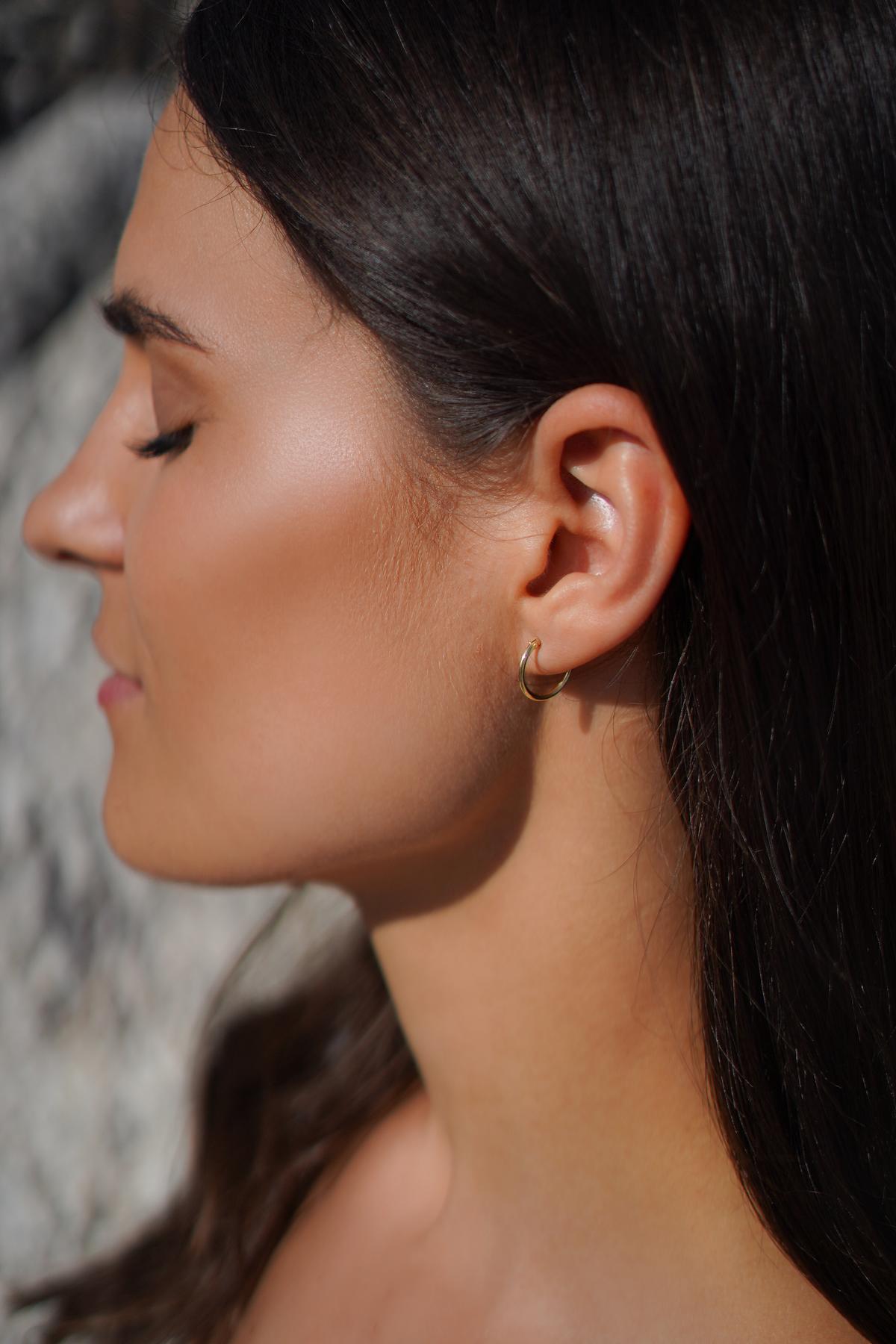 Sunset Shiny - Damen & Mädchen Creolen 333 Gold Mini - Ø 13mm