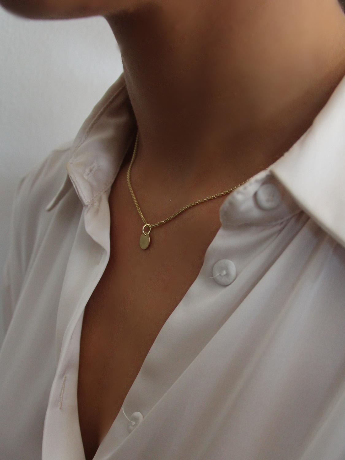 Justina - Anhänger 375 Gold - Ø 8mm