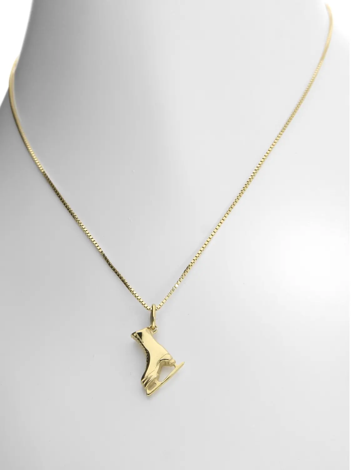 Anhänger für Damen & Herren aus echtem Gelbgold (Motiv Schlittschuh) - Iceberg | Büstenansicht
