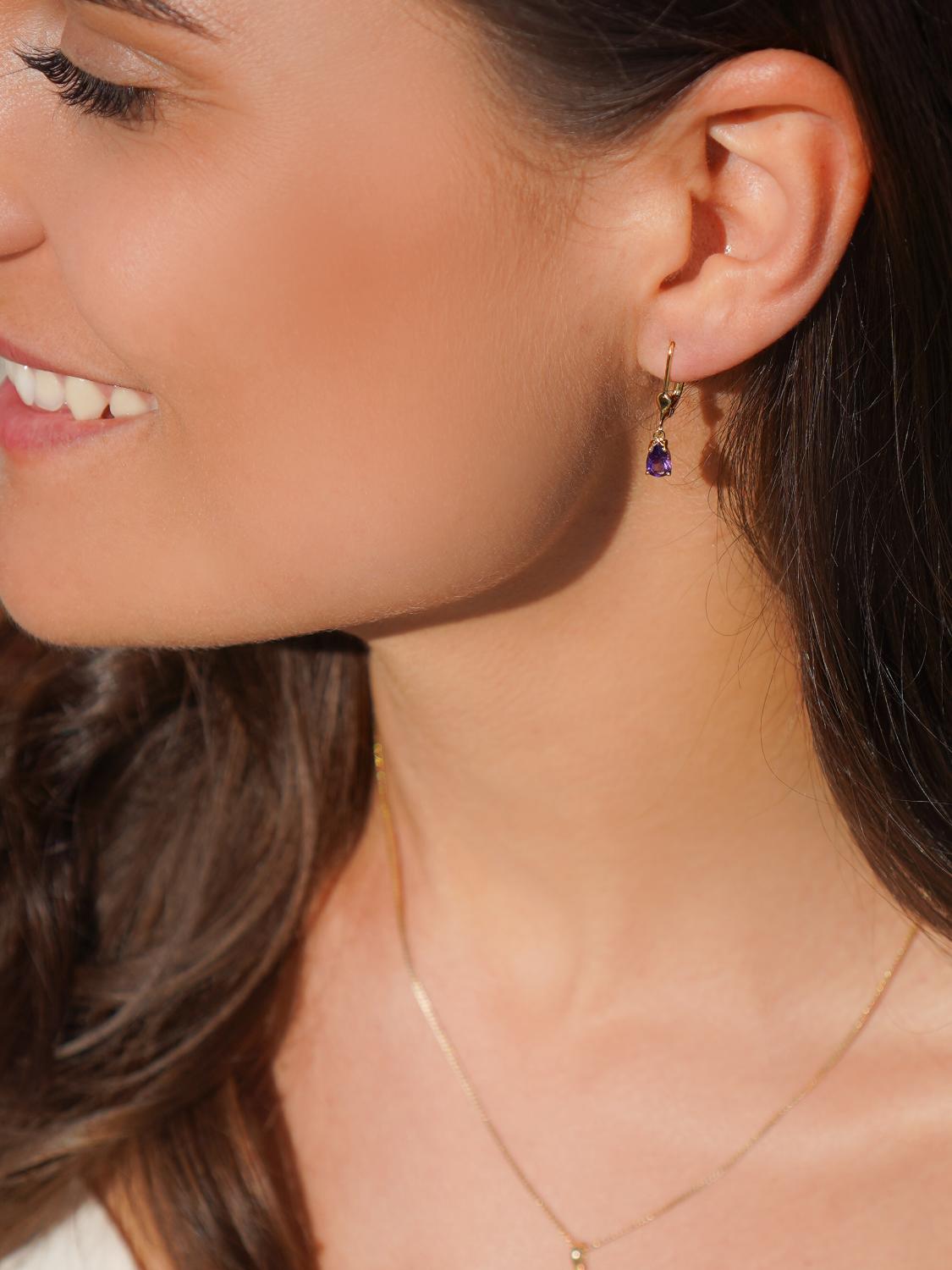 Ohrringe hängend Gold 333 mit Amethyst | Daditya