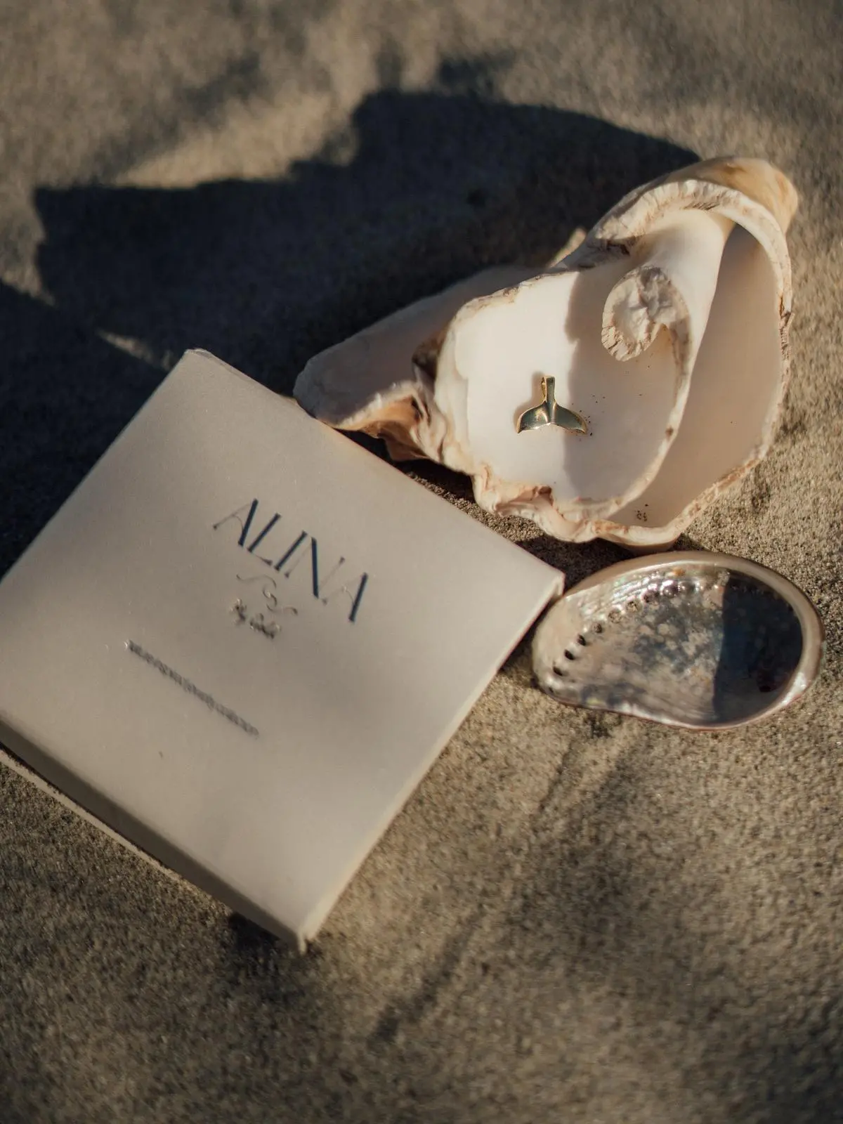 Whale | Anhänger aus echtem Gelbgold | Ansicht 8