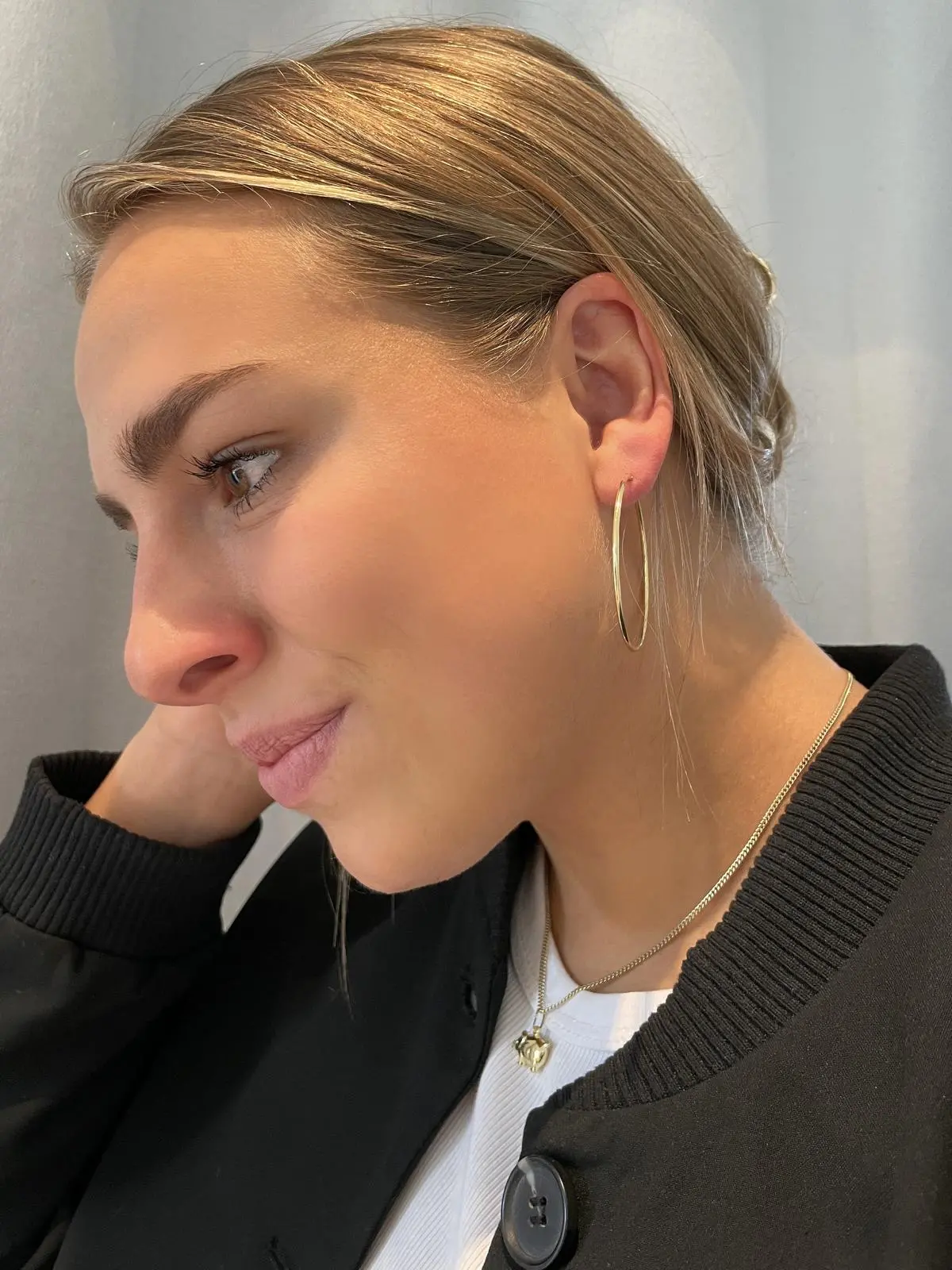 Piggy | 3D Motivanhänger aus echtem Gelbgold | Ansicht 4