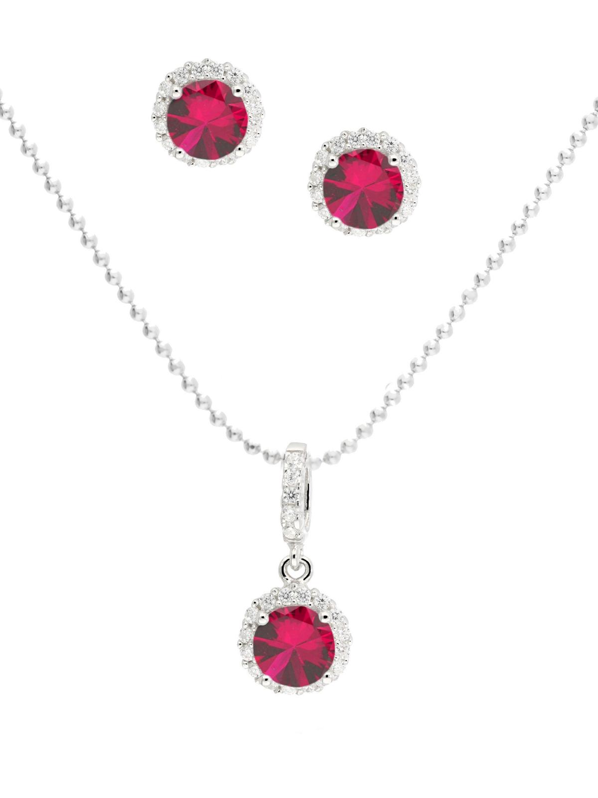 Schmuckset bestehend aus Halskette mit Anhänger und Ohrringen aus echtem Sterlingsilber mit roten Zirkonia - Amazone | Produktansicht